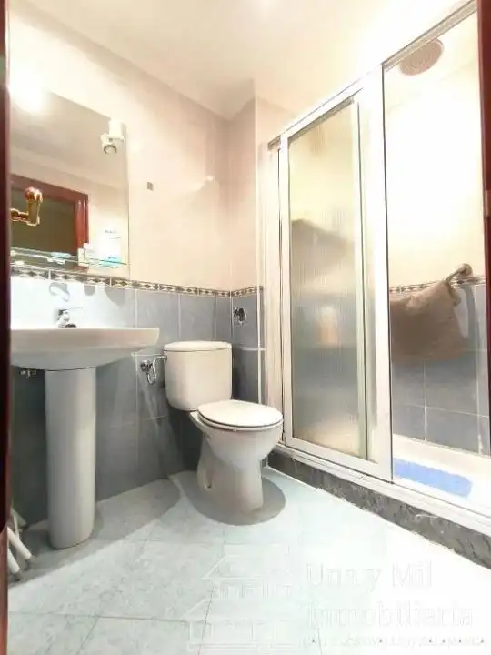 Baño de Piso en venta en Salamanca con Calefacción, Parquet y Terraza