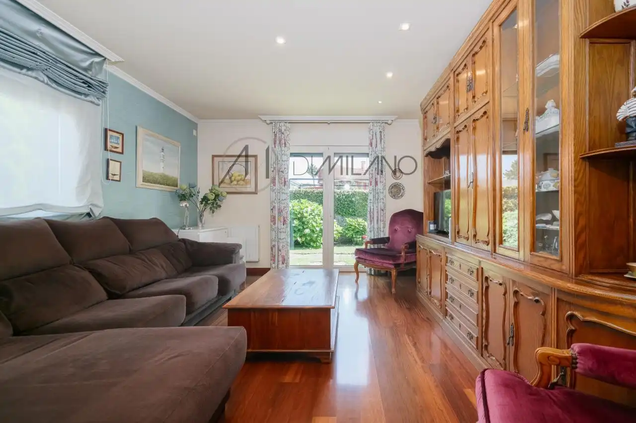 Villa avec piscine à vendre à Nigrán centro, imagen 16