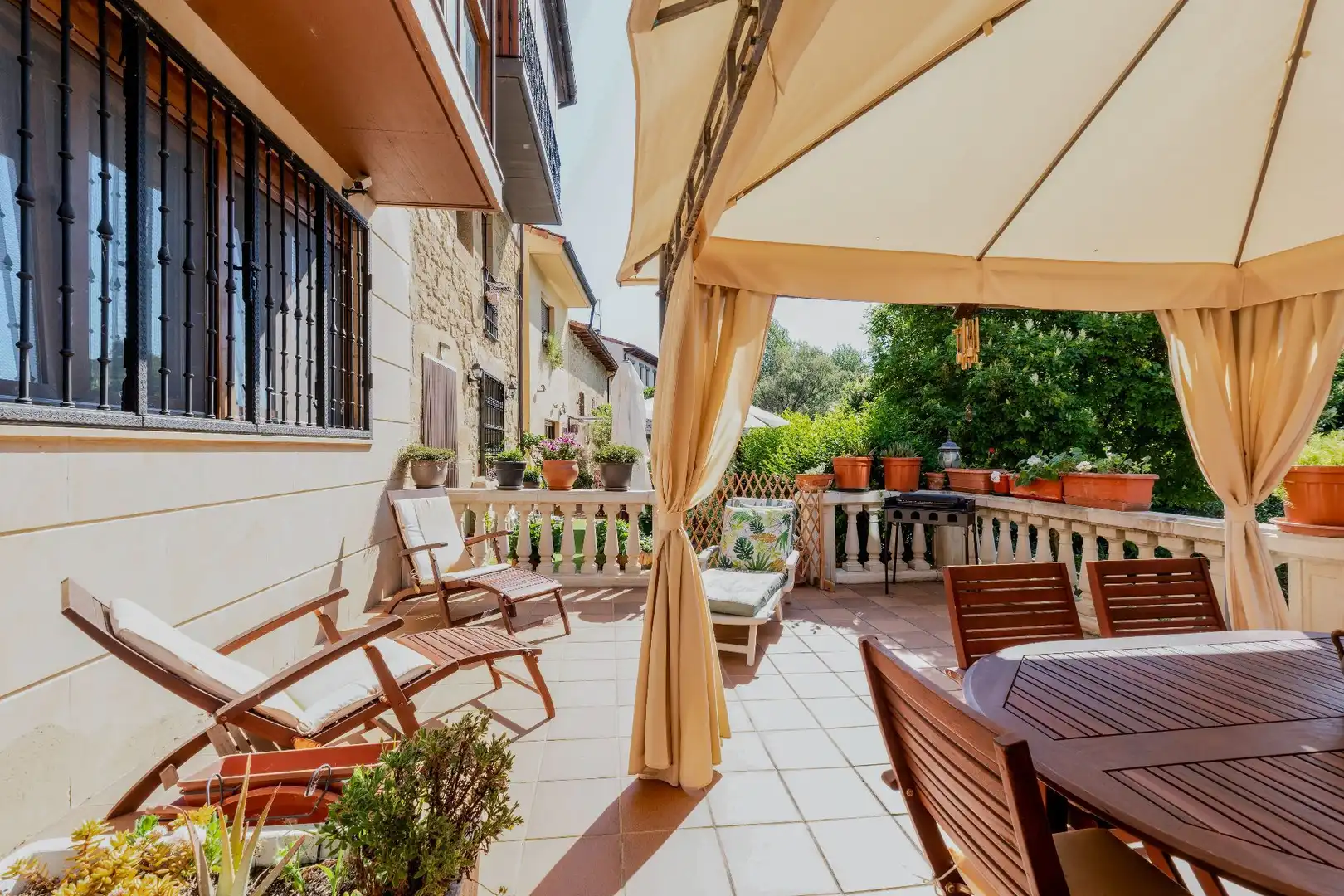 Terrassa de Finca rústica en venda en Cuzcurrita de Río Tirón amb Calefacció i Terrassa