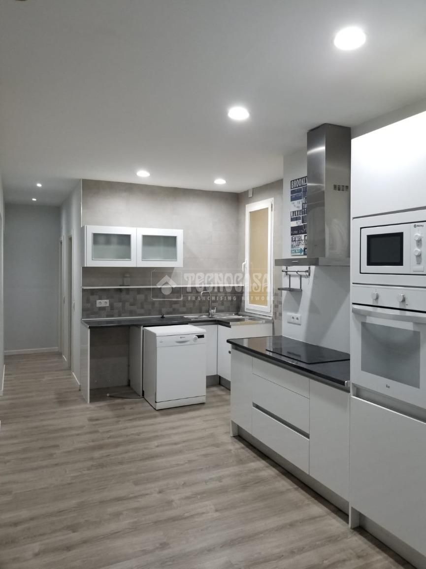 Cuina de Pis en venda en  Madrid Capital amb Calefacció