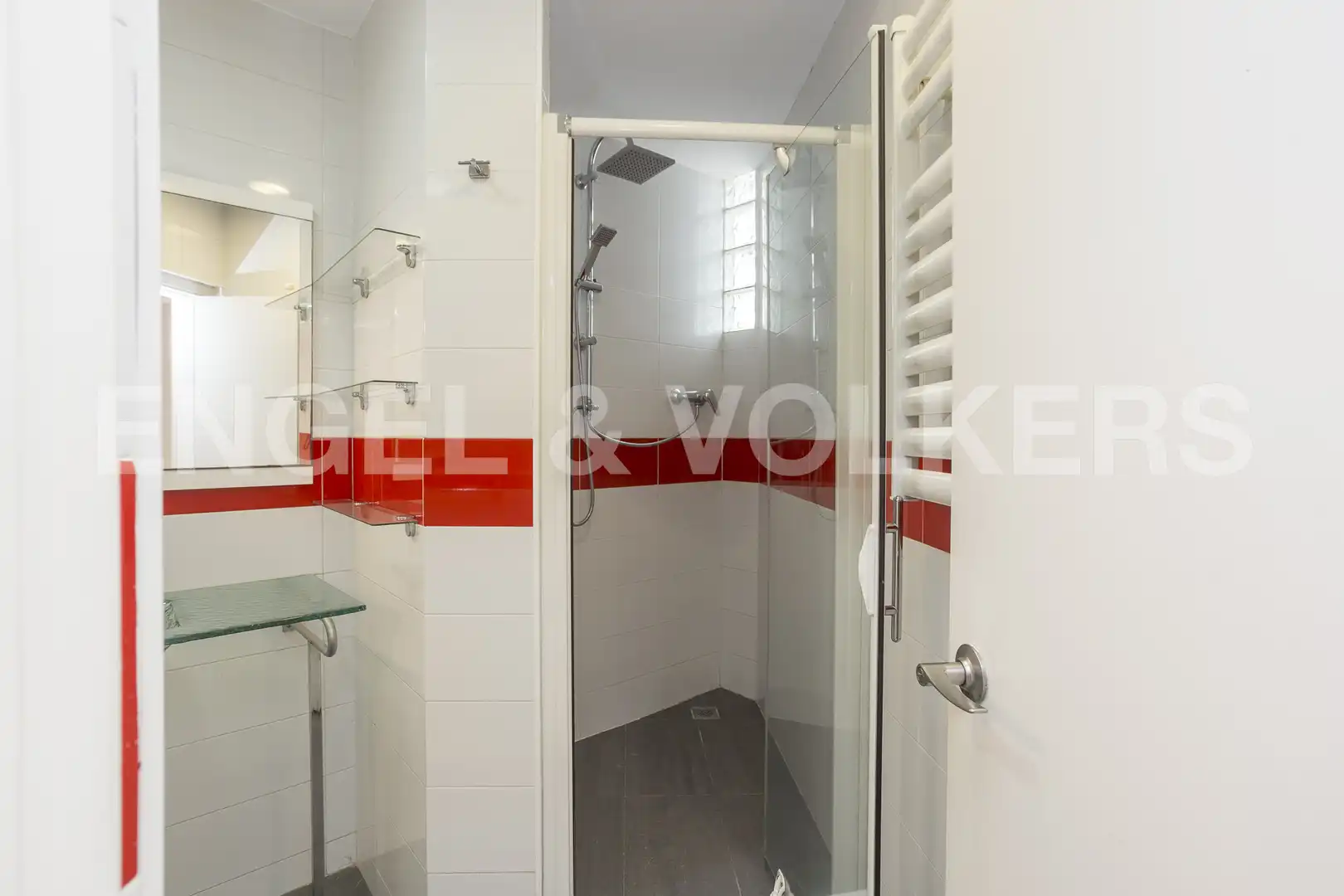 Attic for rent in L'Antiga Esquerra de l'Eixample