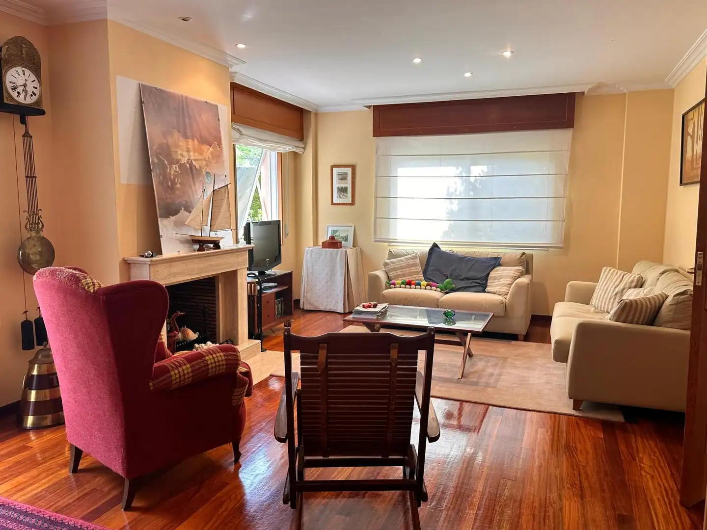 Living room of Detached homes for sale in Brión  with Heating, Private garden and Parquet flooring
