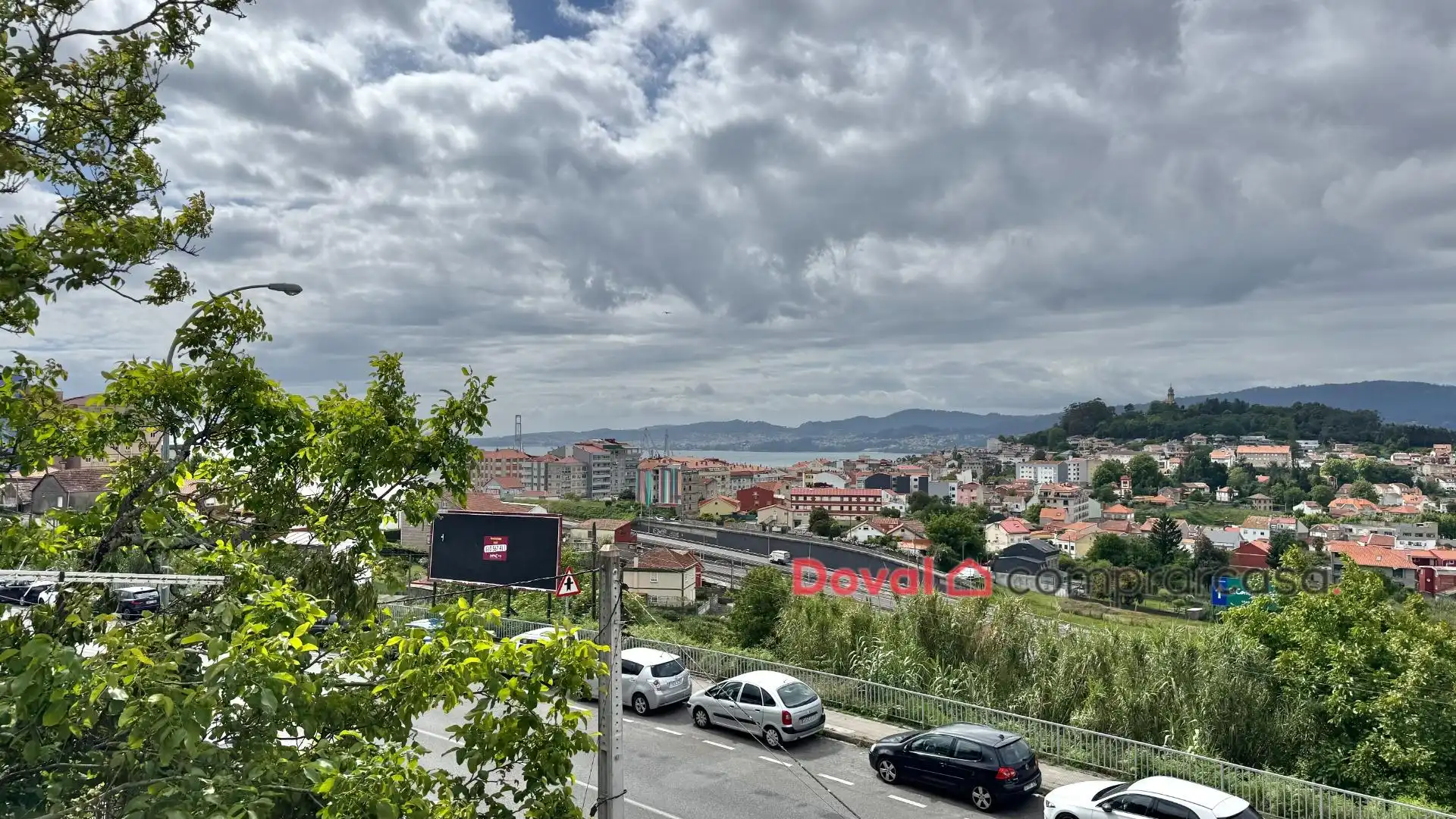 Vista exterior de Casa o chalet en venta en Vigo  con Terraza