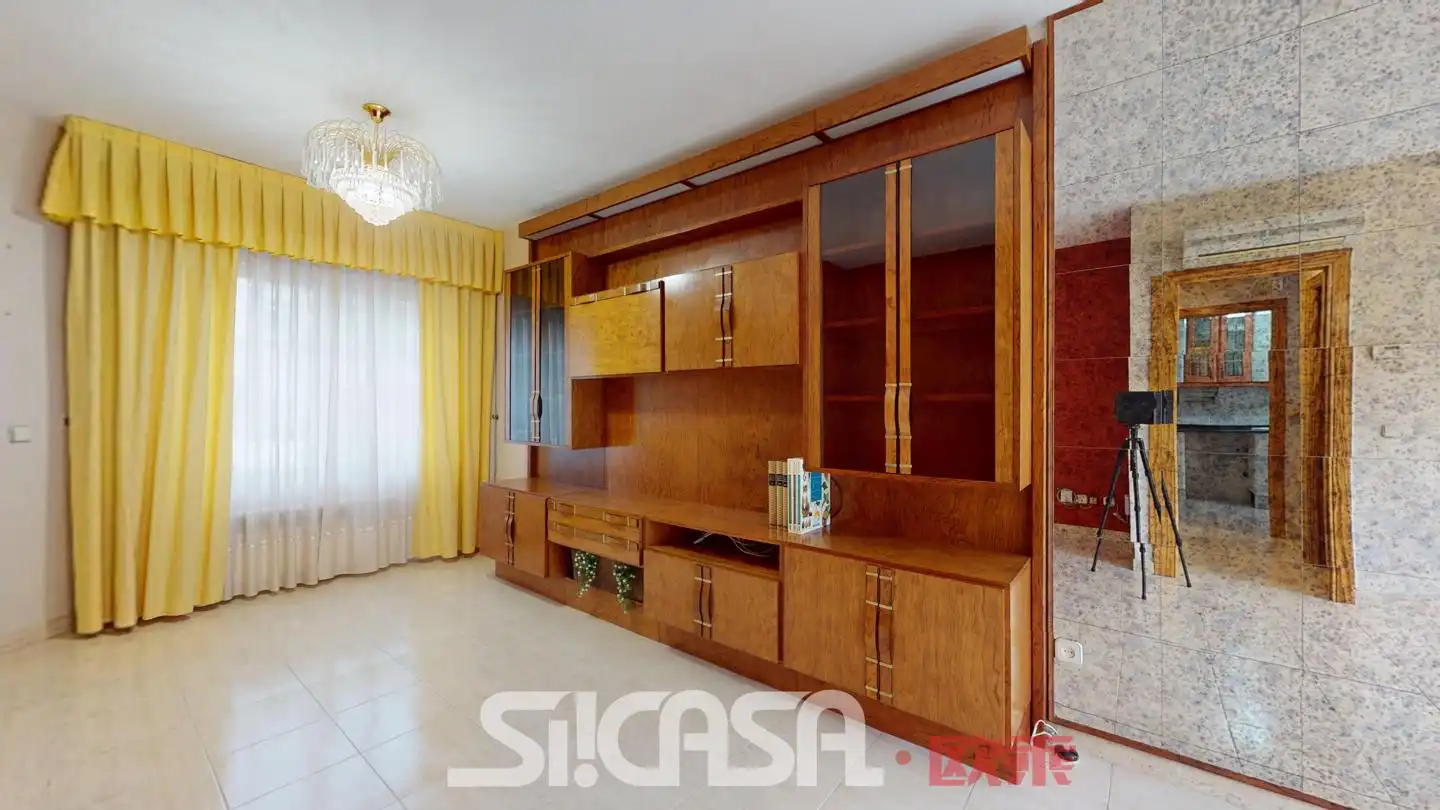 Living room of Detached homes for sale in Parla  with Air Conditioner, Heating and Private garden