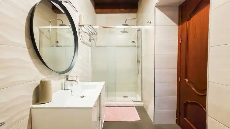 Baño de Casa o chalet en venta en Castril con Calefacción, Jardín privado y Parquet