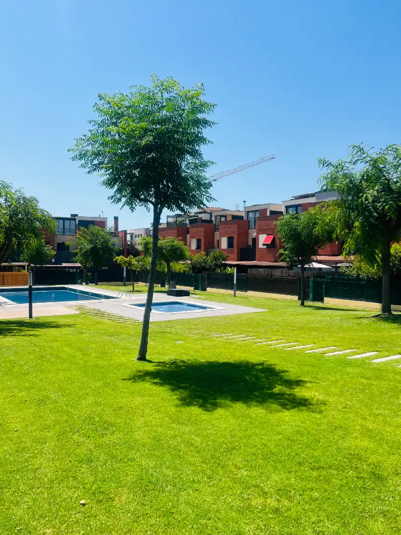 Jardín de Casa adosada en venta en Reus con Aire acondicionado, Calefacción y Jardín privado