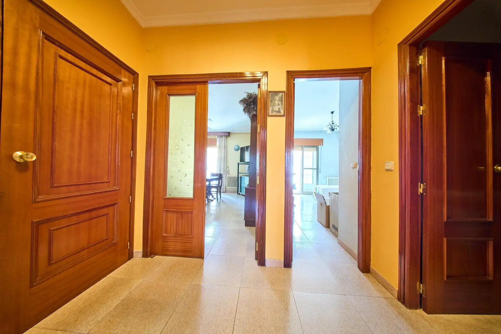 Casa adosada en venta en Baza con Calefacción, Terraza y Trastero