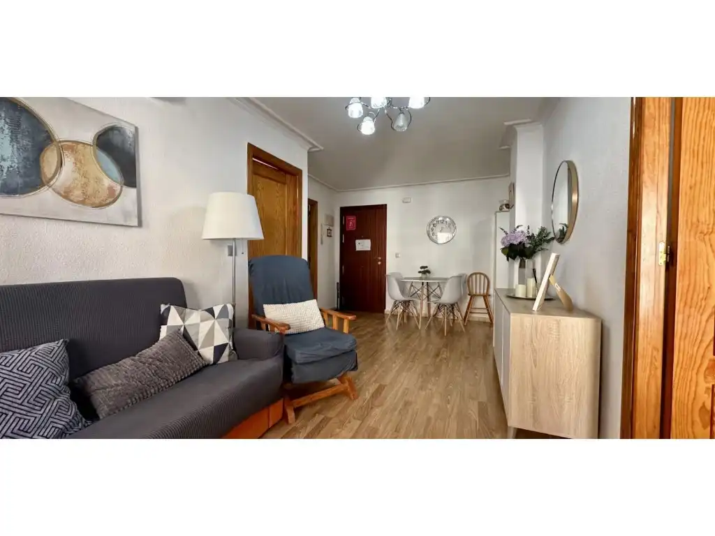 Apartamento con balcón en venta en Calle Beniajan, imagen 6