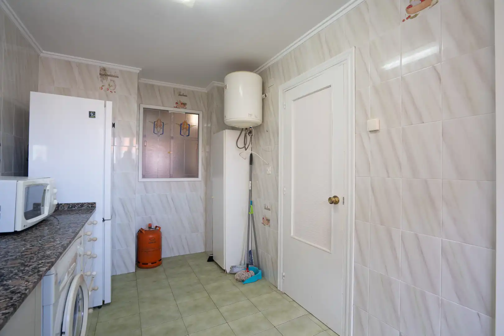 Cocina de Piso en venta en Valencia con Aire acondicionado, Calefacción y Jardín privado