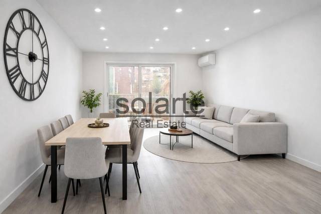 Piso en Venta en Carrer Verge de Montserrat, 44 en Pont Vell