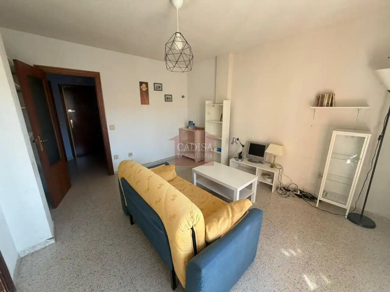 Sala d'estar de Pis de lloguer en Terradillos amb Calefacció, Moblat i Balcó