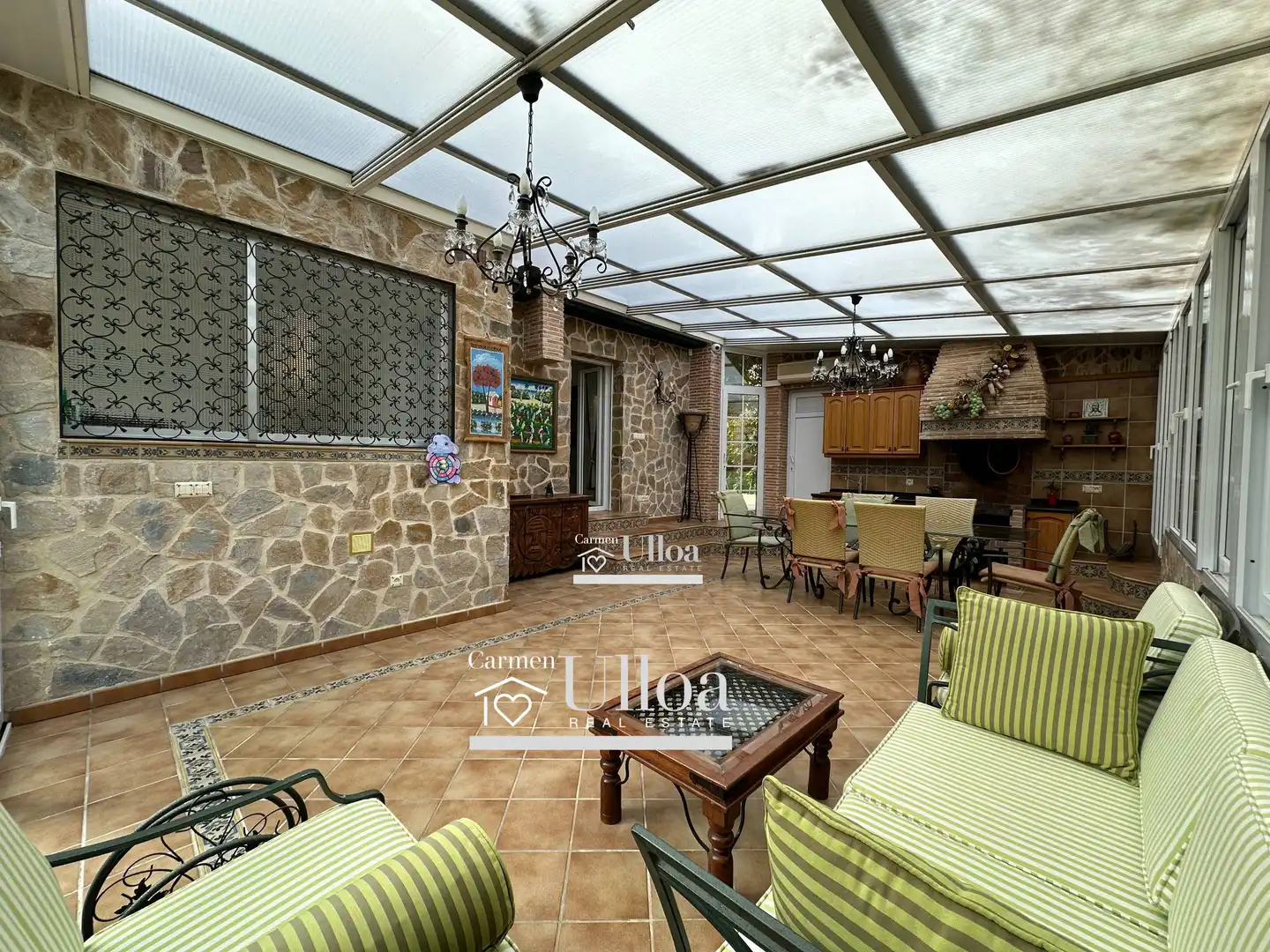 Terrassa de Casa o xalet en venda en Alicante / Alacant amb Aire condicionat, Calefacció i Jardí privat
