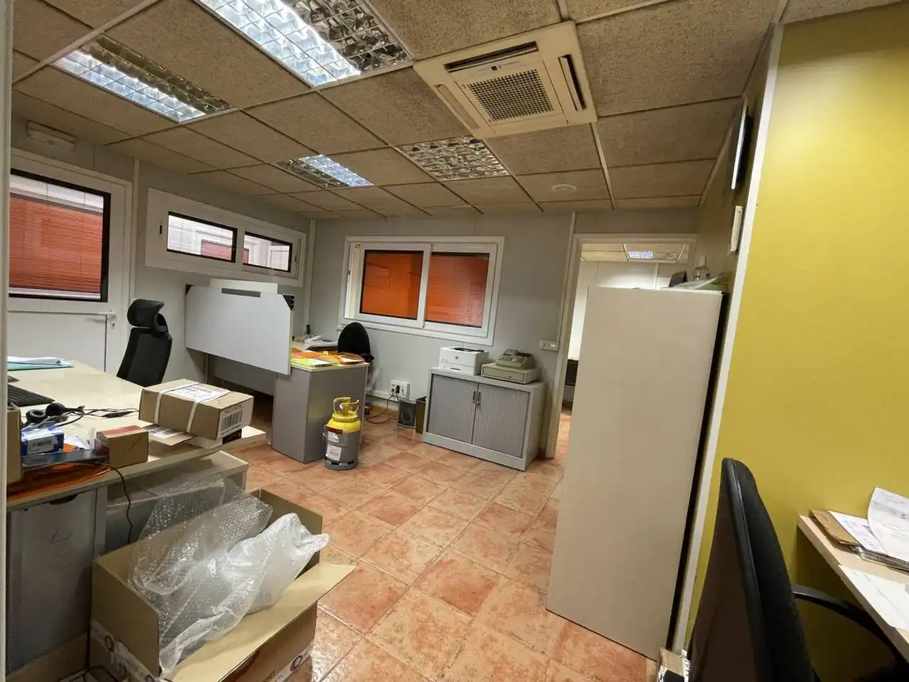 Business premises for sale in Olot, imagen 12