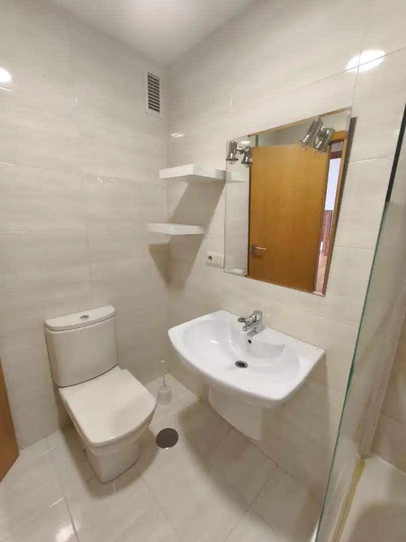 Baño de Piso en venta en Ourense Capital  con Calefacción, Parquet y Terraza