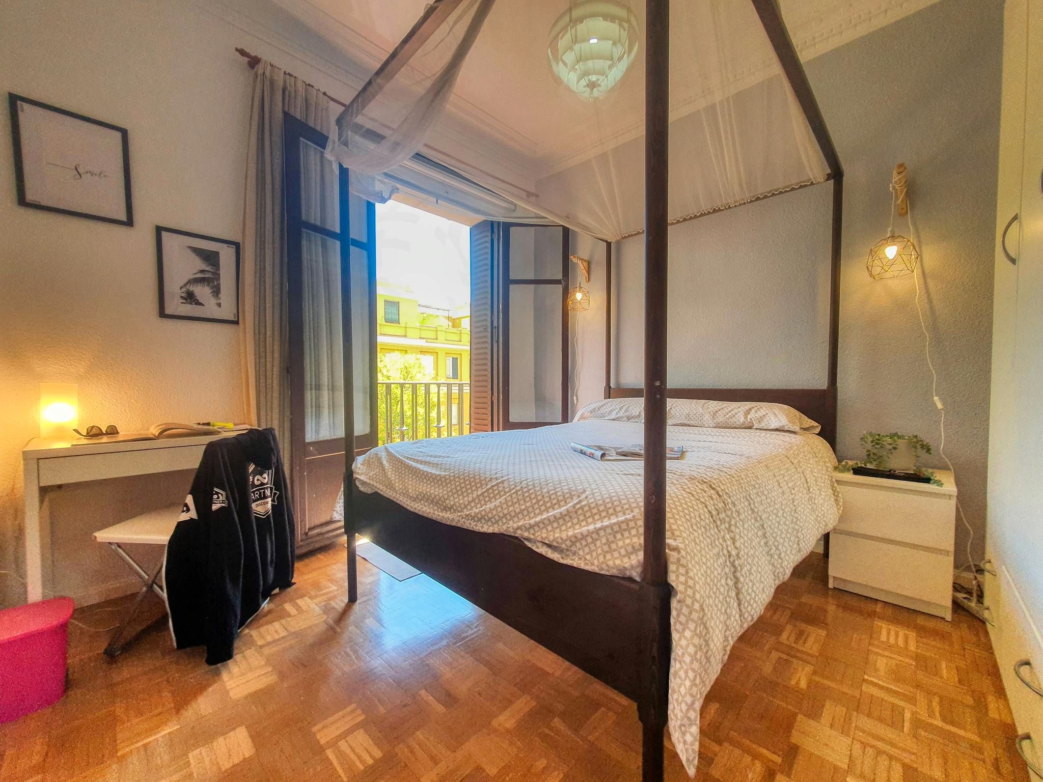 Bedroom of Flat for rent in  Madrid Capital  with Heating, Furnished and Washing machine