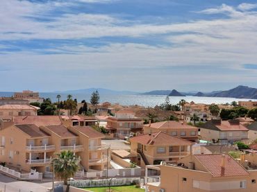 Xalet amb balcó en venda a Calabardina
