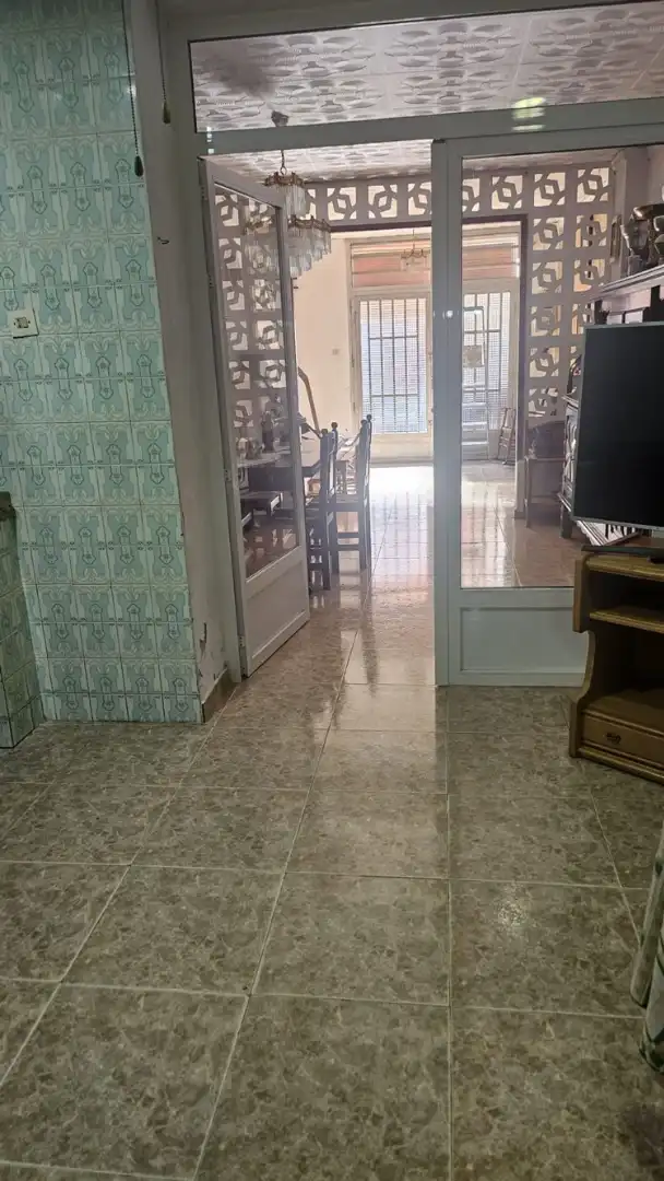 Adossat amb terrassa en venda a Casc Urbà, imagen 13