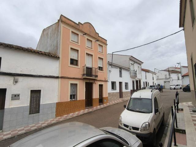 Dúplex en Venta en Campillo de Llerena