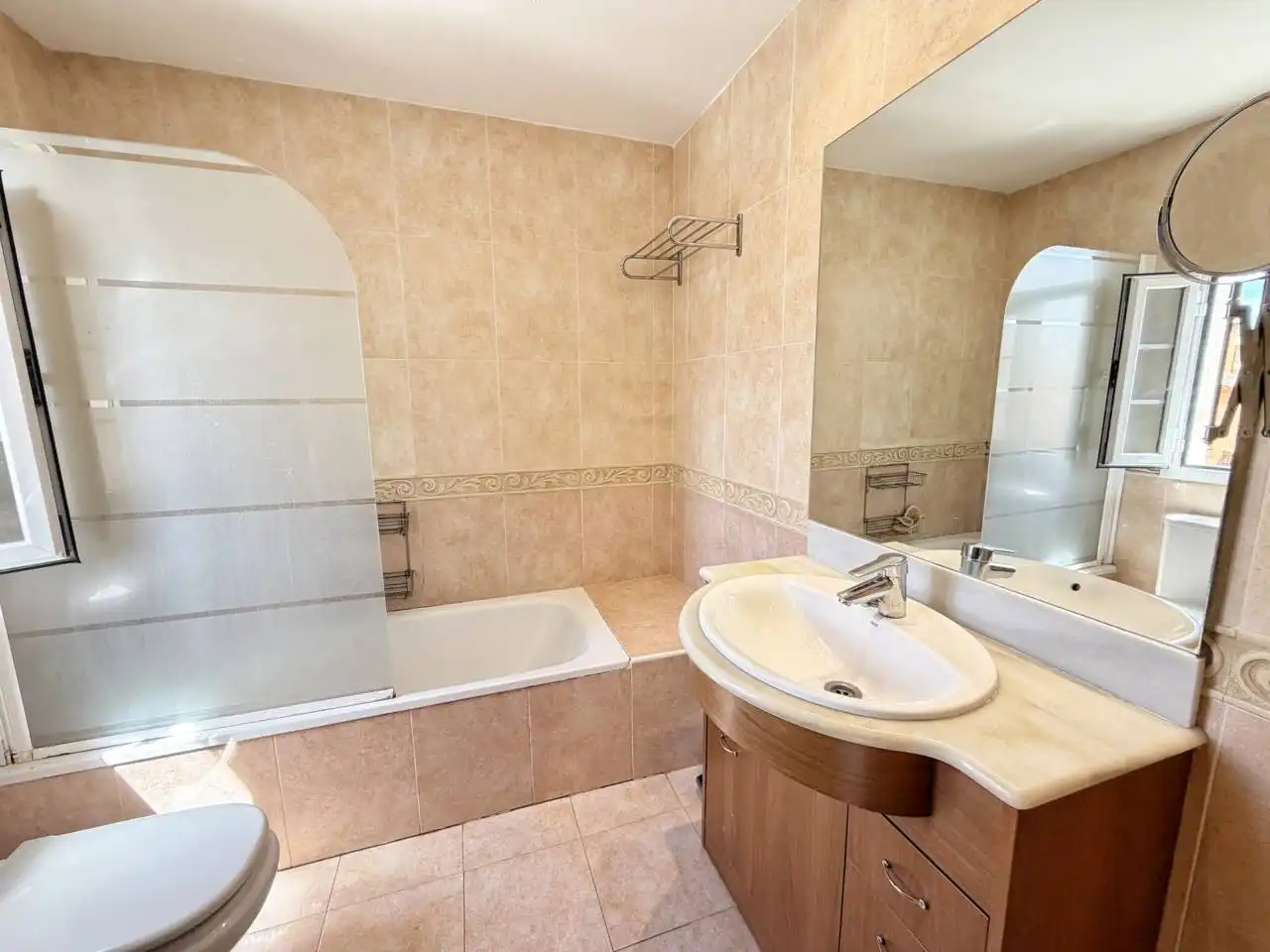 Baño de Casa adosada en venta en Rincón de la Victoria con Aire acondicionado, Calefacción y Terraza