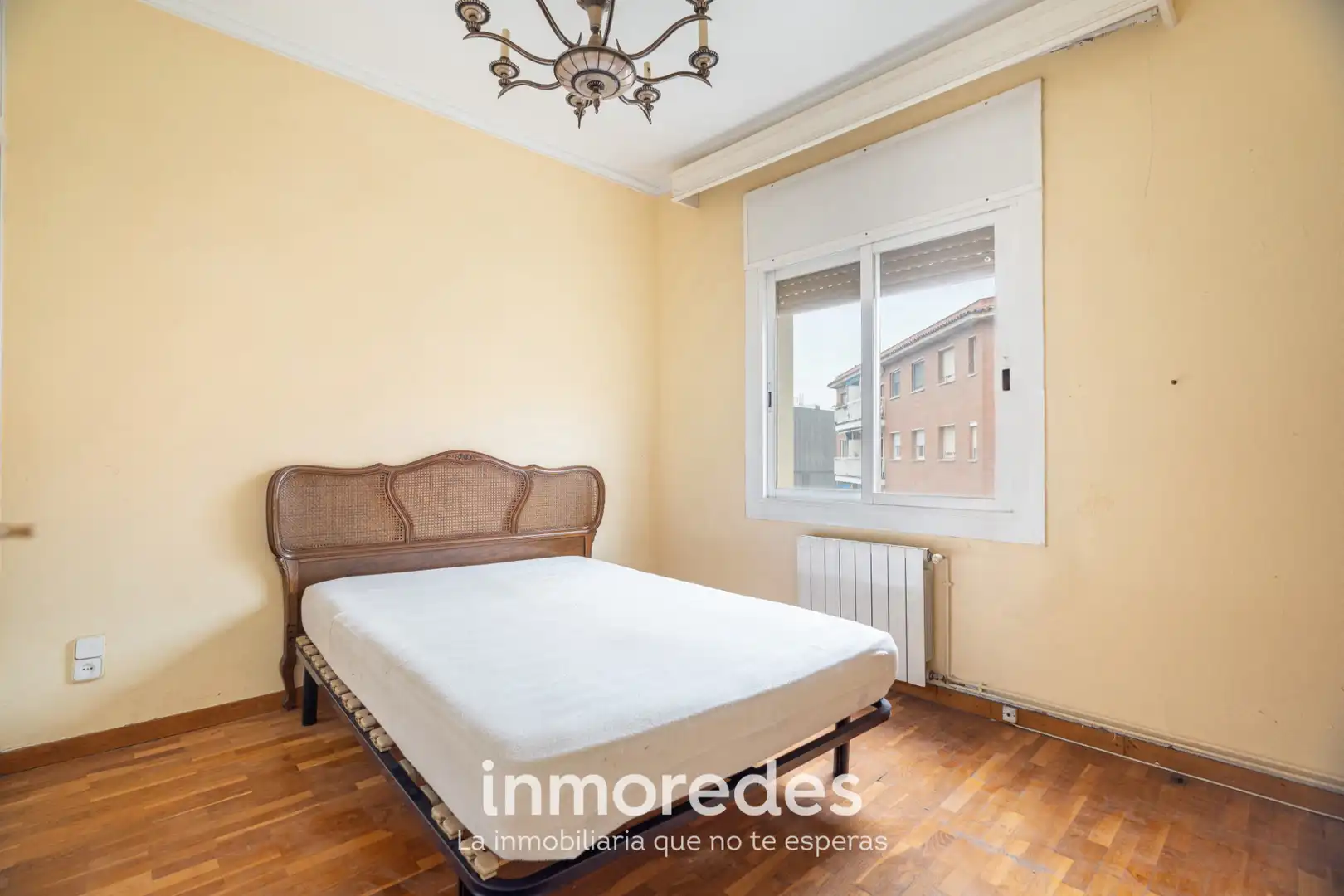 Habitación de Piso en venta en Barcelona con Parquet y Horno
