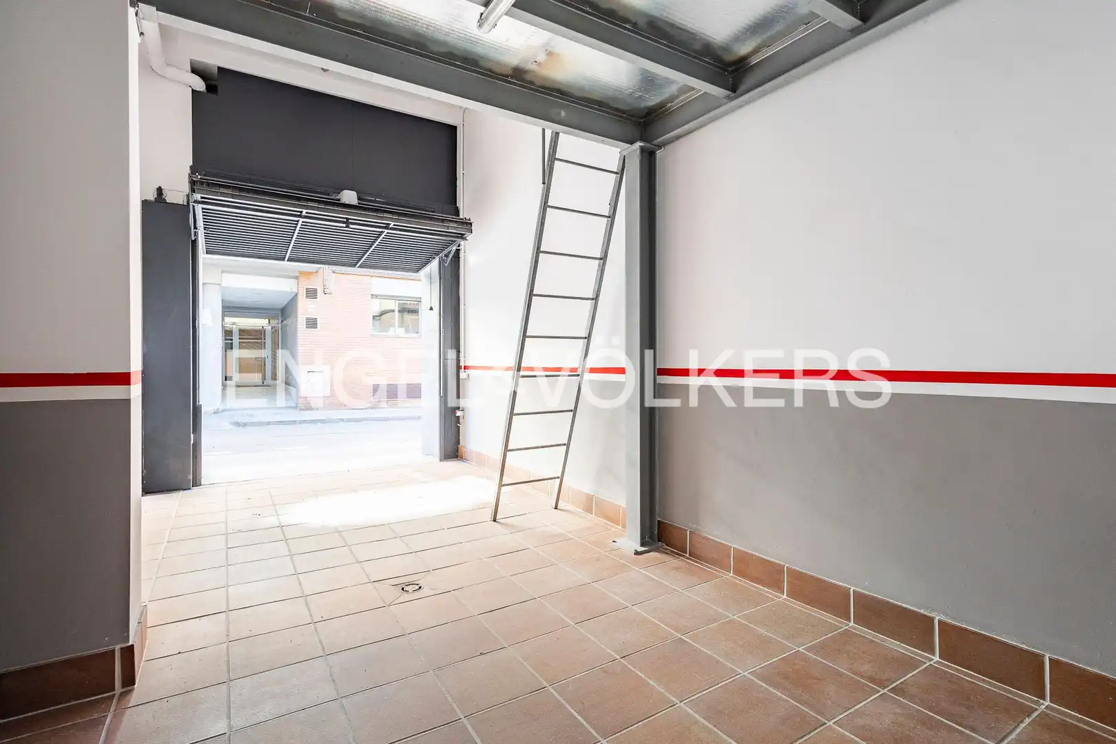 Apartments for sale in Sant Cugat del Vallès  with Air Conditioner, Heating and Private garden