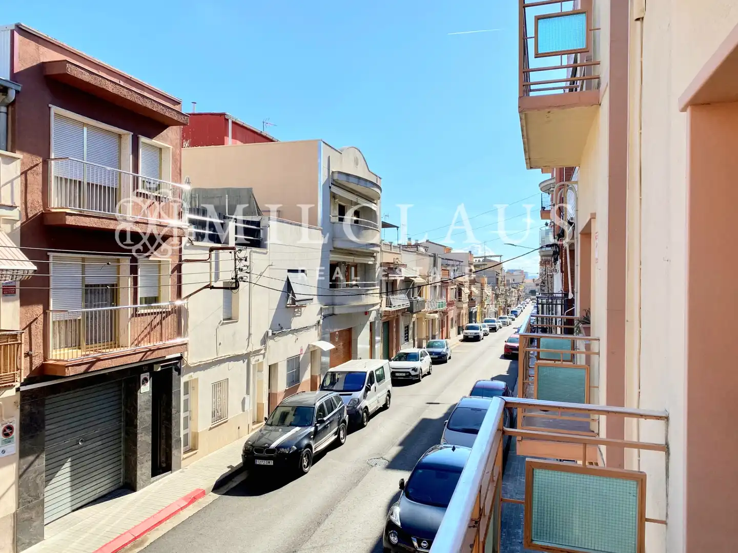 Vista exterior de Casa adosada en venda en Sabadell amb Aire condicionat, Calefacció i Terrassa