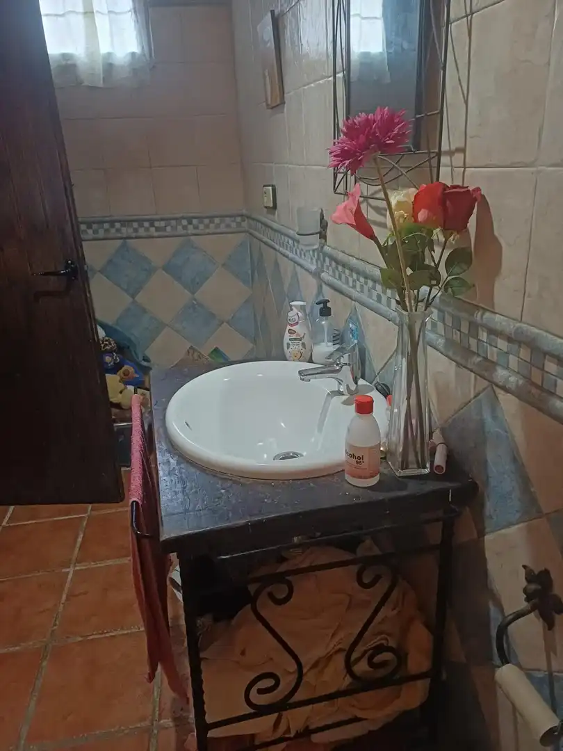 Bathroom of Houses for sale in Algeciras  with Community pool
