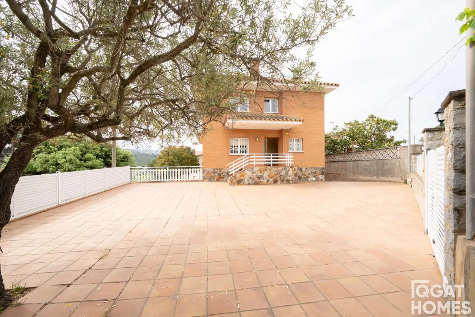 Vista exterior de Casa o xalet en venda en Sant Cugat del Vallès amb Calefacció, Terrassa i Piscina