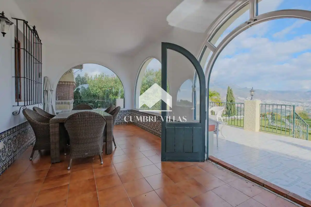 Terrassa de Casa o xalet en venda en Nerja amb Jardí privat i Terrassa