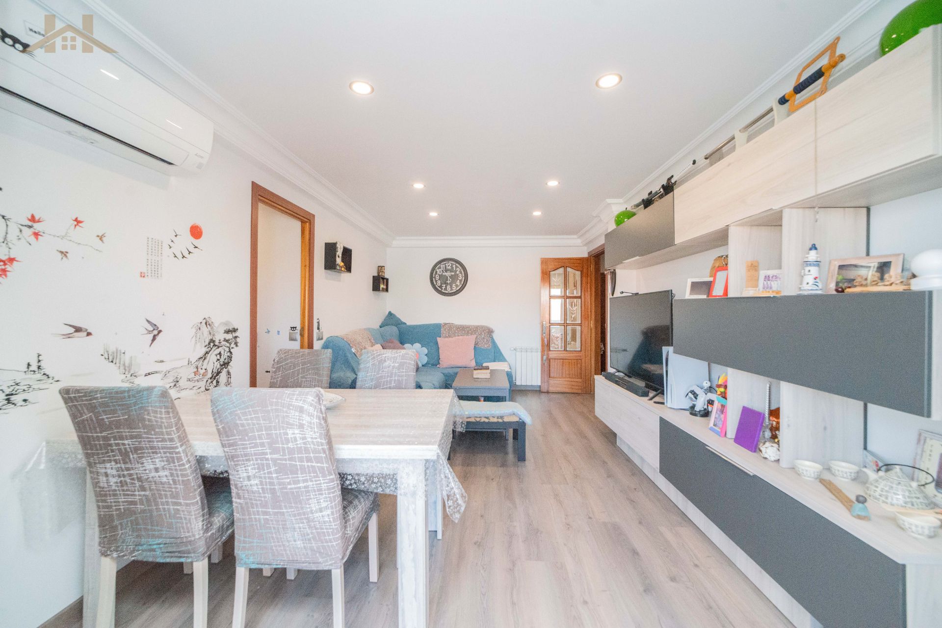 Living room of Flat for sale in Móstoles  with Air Conditioner, Heating and Terrace