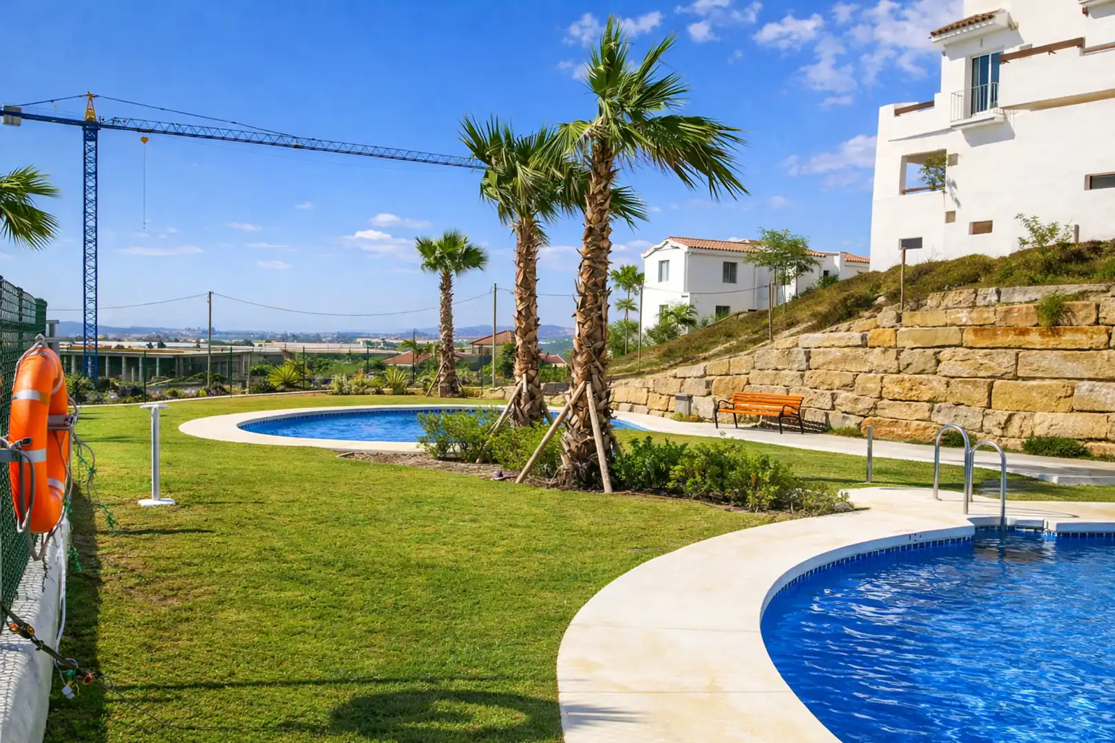 Jardí de Apartament en venda en Casares amb Aire condicionat, Terrassa i Piscina