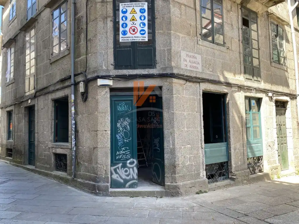 Vista exterior de Local de lloguer en Santiago de Compostela 
