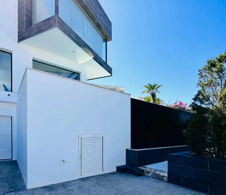 Vista exterior de Casa o xalet en venda en Jávea / Xàbia amb Aire condicionat, Calefacció i Jardí privat