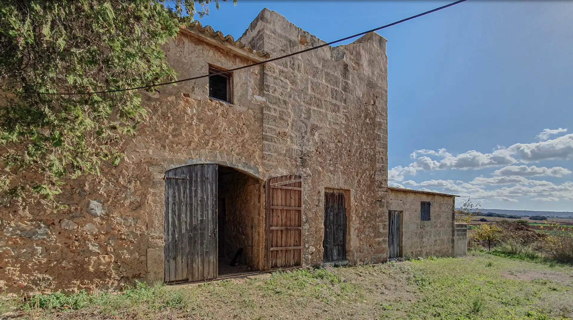 Vista exterior de Finca rústica en venda en  Palma de Mallorca amb Jardí privat, Terrassa i Traster