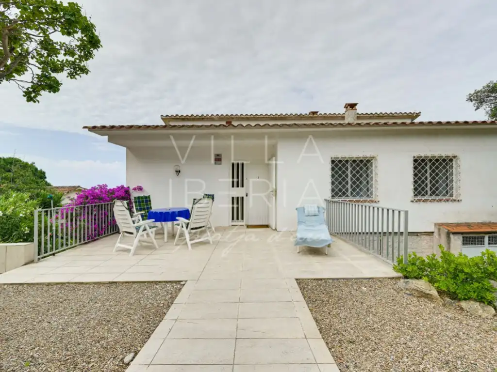 Casa amb jardí en venda a Passeig Amatista 11, imagen 2
