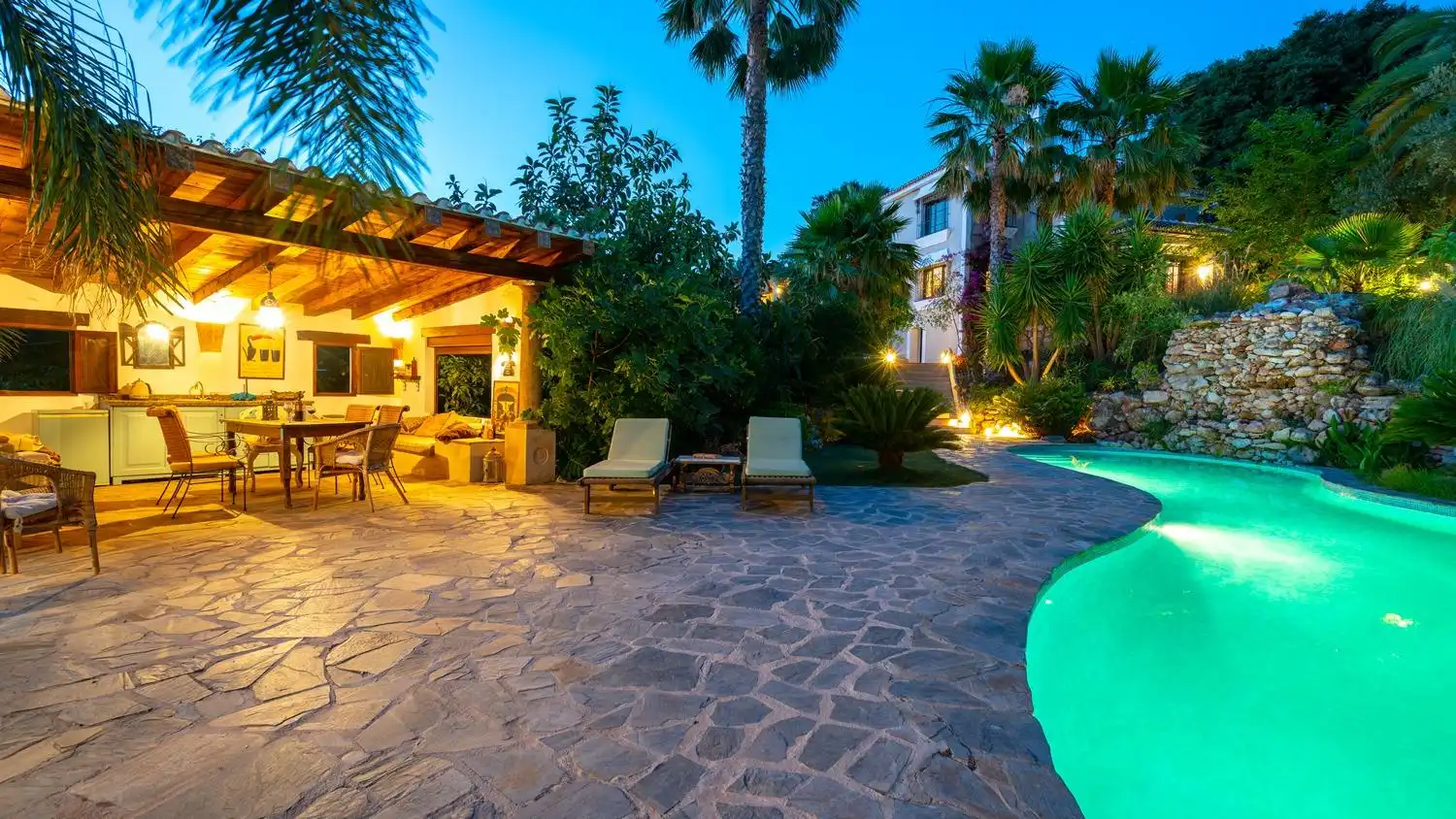 Terraza de Casa o chalet en venta en Alhaurín El Grande con Jardín privado y Piscina comunitaria