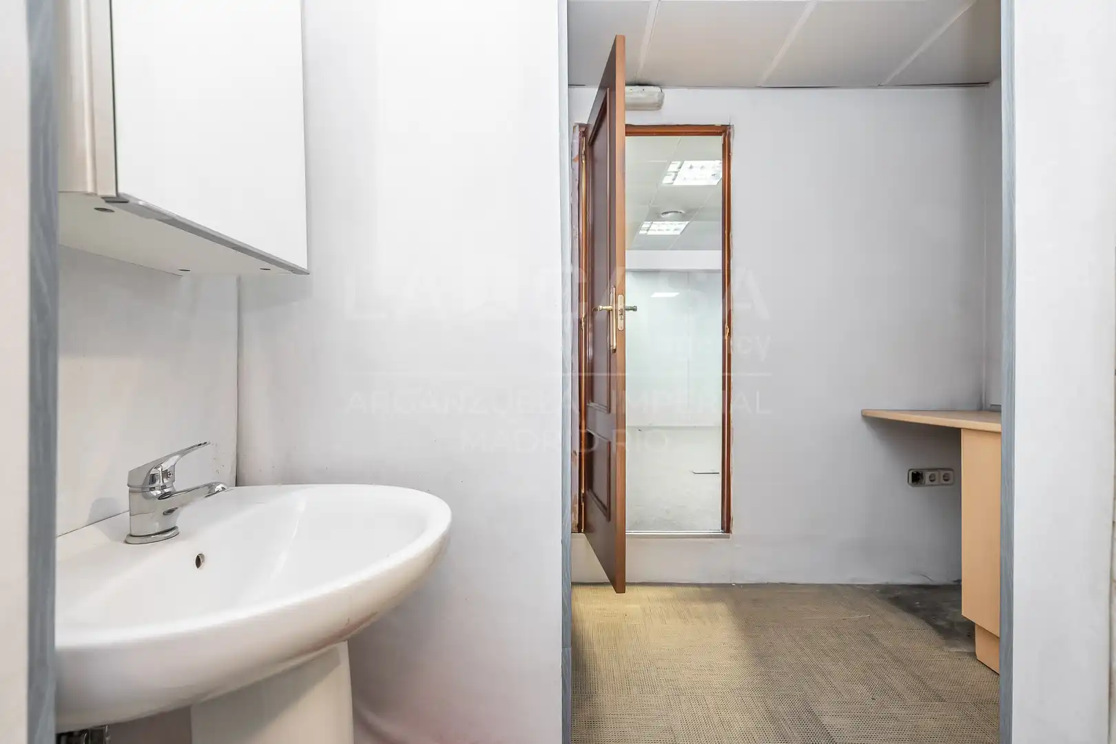 Büro zum Verkauf in Ronda de Segovia, Imperial