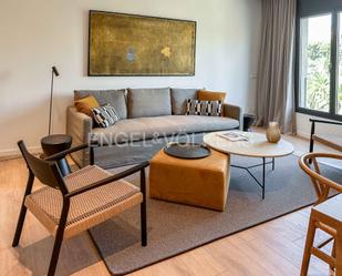 Sala d'estar de Apartament de lloguer en  Barcelona Capital amb Aire condicionat, Traster i Moblat