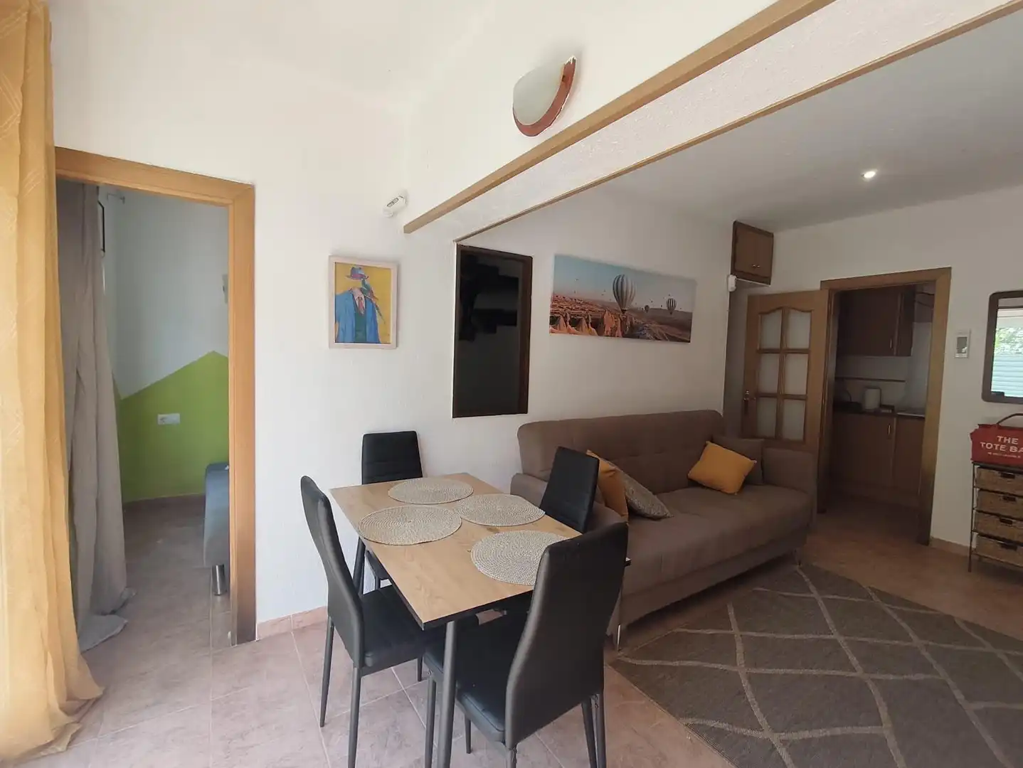 Sala de estar de Piso en venta en Santa Susanna con Terraza y Piscina comunitaria