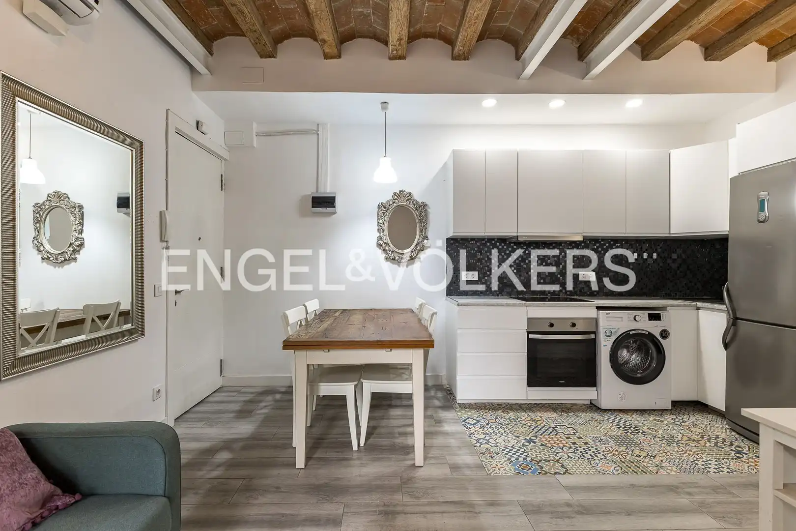 Cocina de Piso en venta en Barcelona con Aire acondicionado y Calefacción