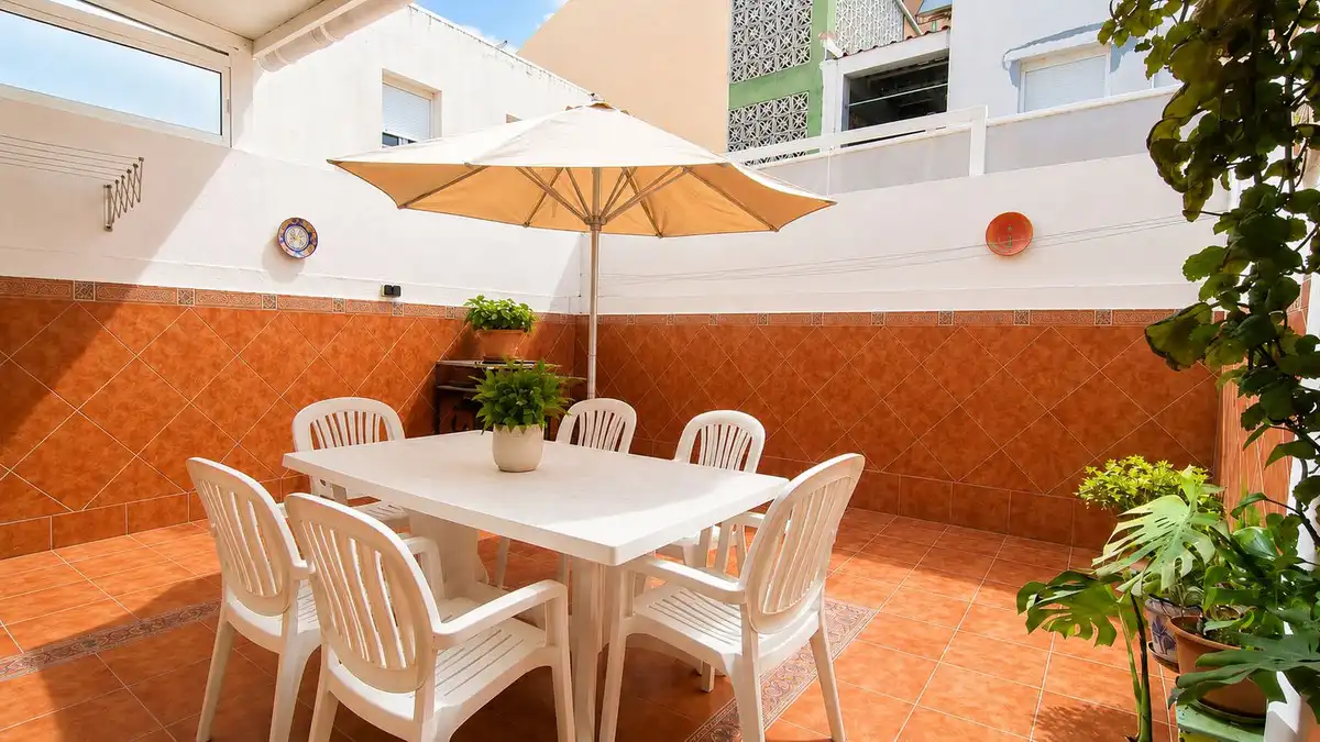 Terrace of Detached homes for sale in La Línea de la Concepción  with Private garden, Terrace and Jacuzzi