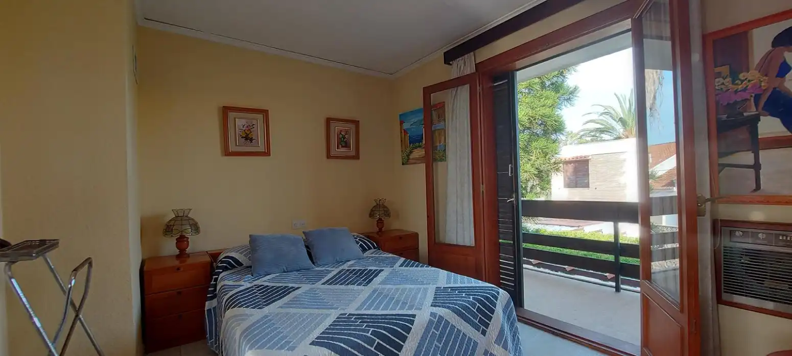 Casa con terraza en alquiler en Corinto - Almarda, imagen 23