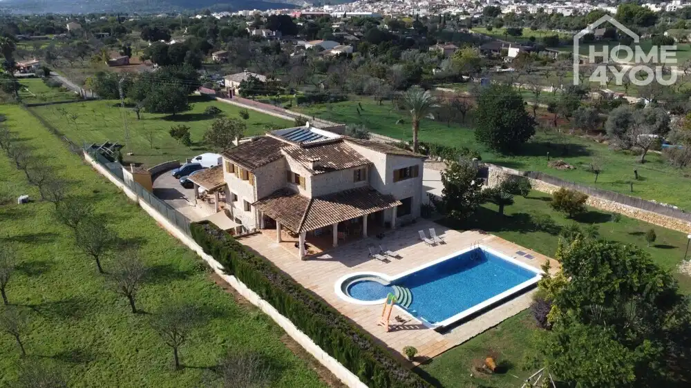Vista exterior de Casa o chalet en venta en Lloseta con Aire acondicionado, Calefacción y Terraza