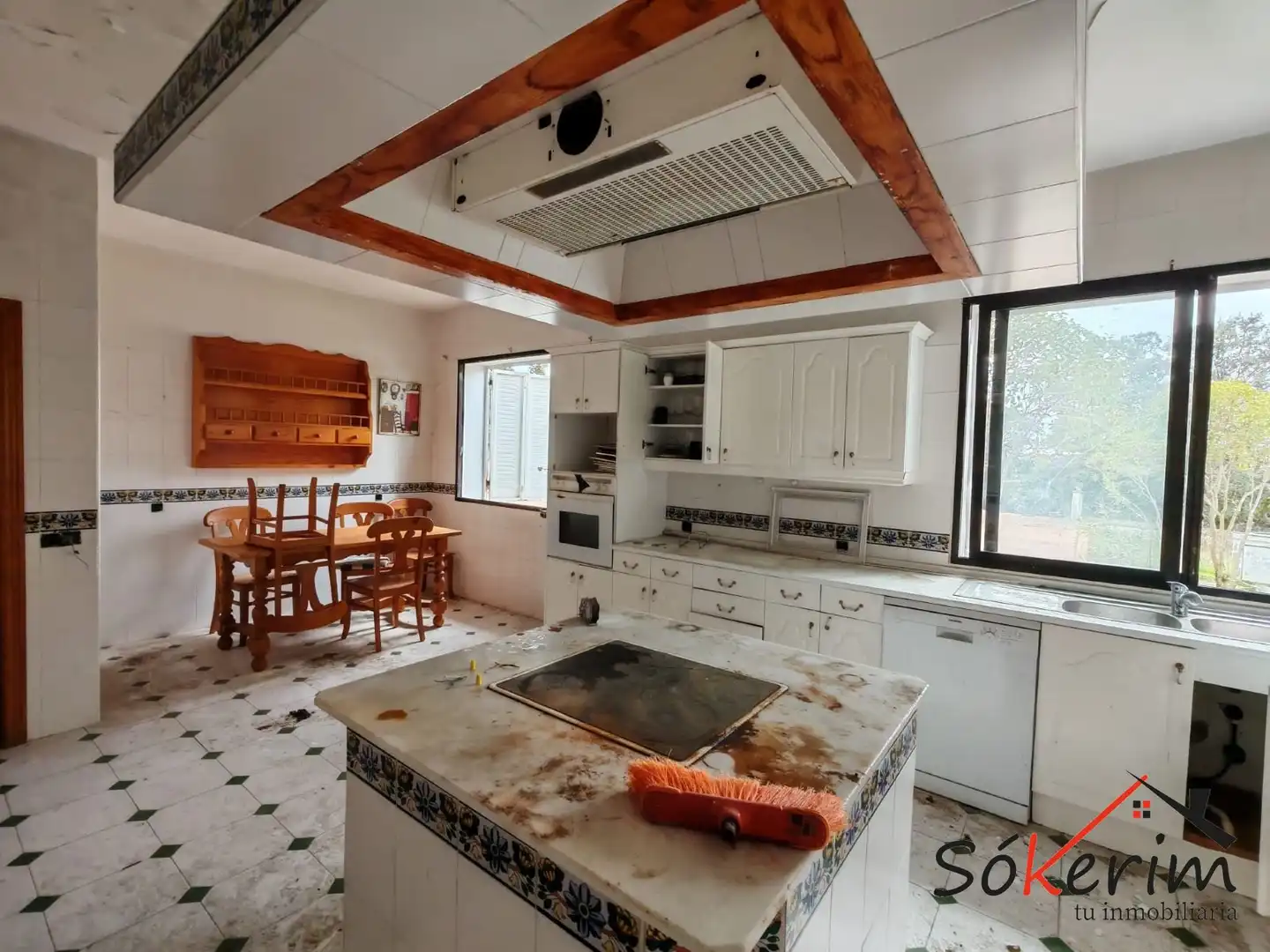 Cocina de Piso en venta en San Román de los Montes con Calefacción, Jardín privado y Terraza