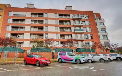 Außenansicht von Wohnung zum verkauf in Berrioplano / Berriobeiti mit Heizung, Parkett und Terrasse