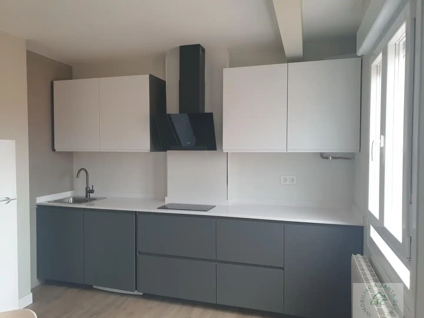 Piso en venta en Andra Mari de Begona