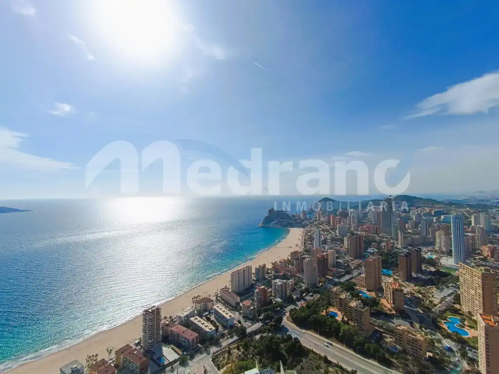 Piso con piscina en venta en Avenida Puerto Rico, imagen 2