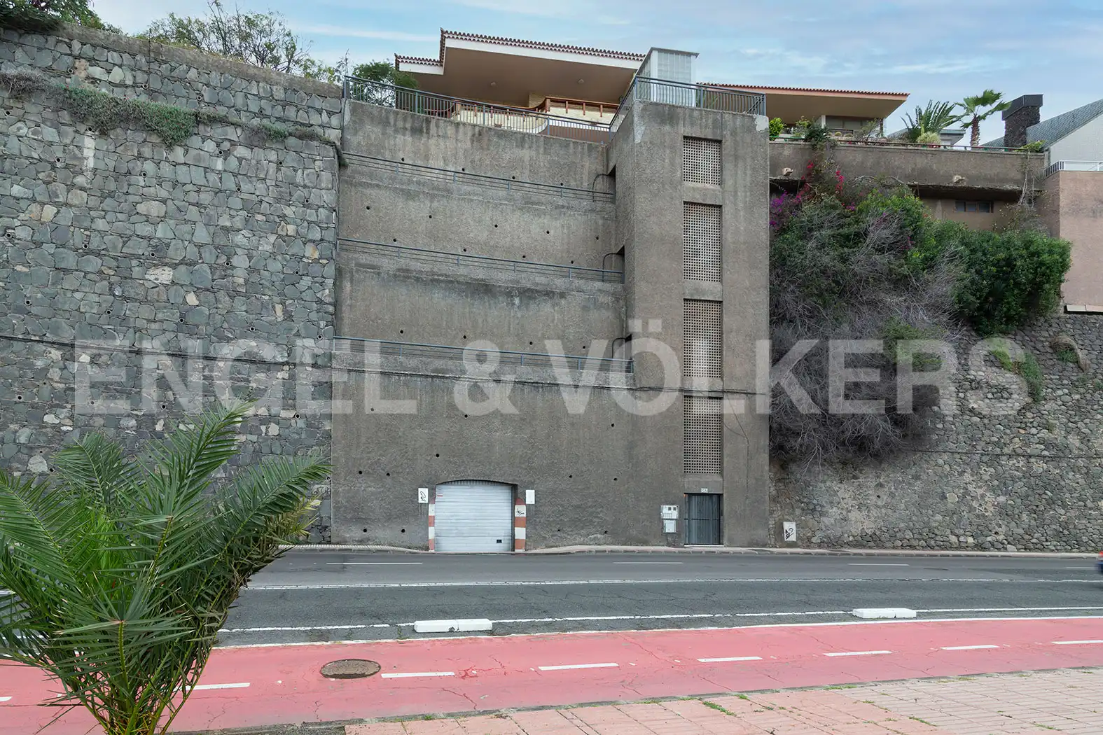 Vista exterior de Casa o chalet en venta en Las Palmas de Gran Canaria con Calefacción, Jardín privado y Parquet