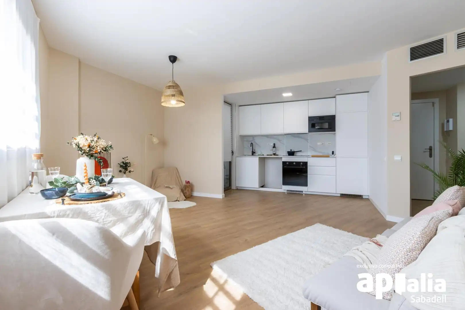 Sala de estar de Piso en venta en Sant Quirze del Vallès con Aire acondicionado, Calefacción y Parquet