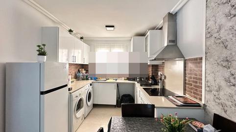 Foto 2 de Pis en venda a El Altet, Alicante